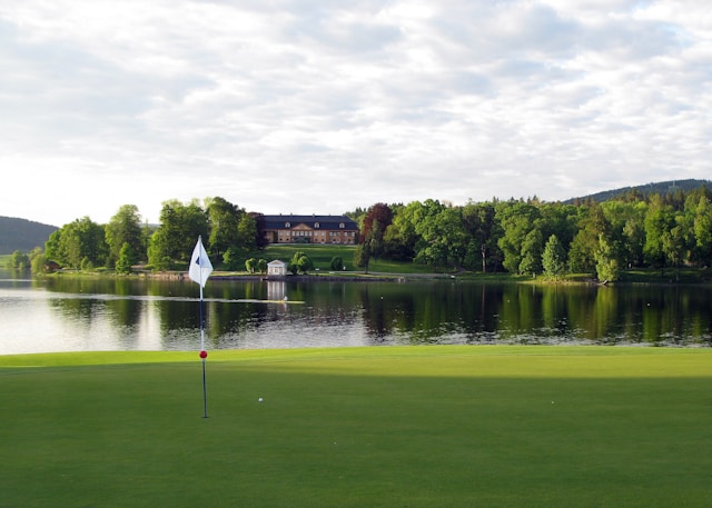 What is a Birdie in Golf?